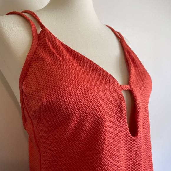 Cupshe Romance Plunge One Piece Swimsuit - Picture 6 of 9